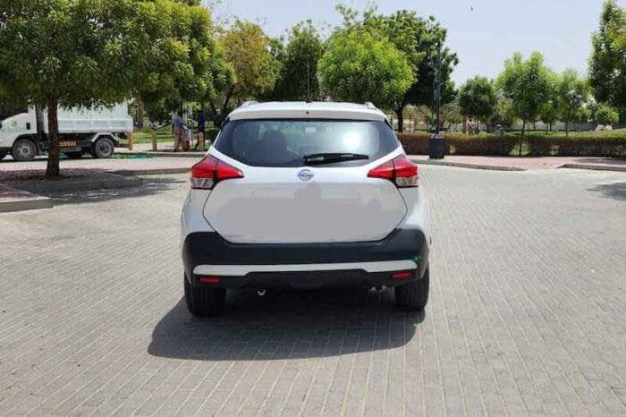 nissan kicks 11