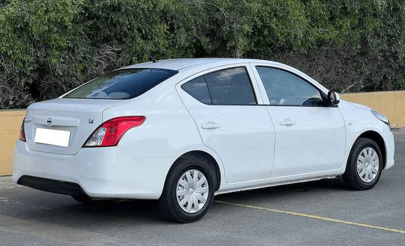 nissan-sunny-05